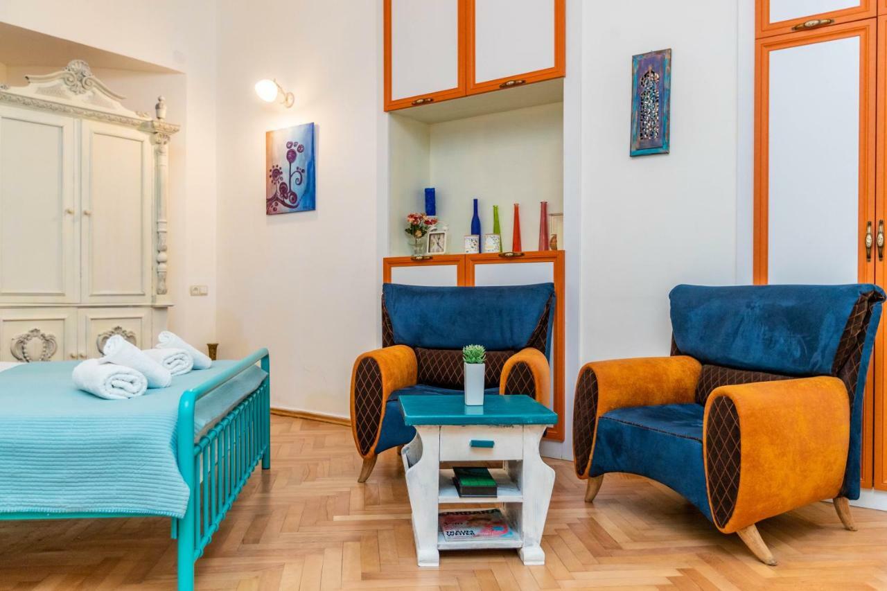 ★ Blue Door Rhapsody ★ - Special Stay In Old Town! Tbilisi Exterior foto